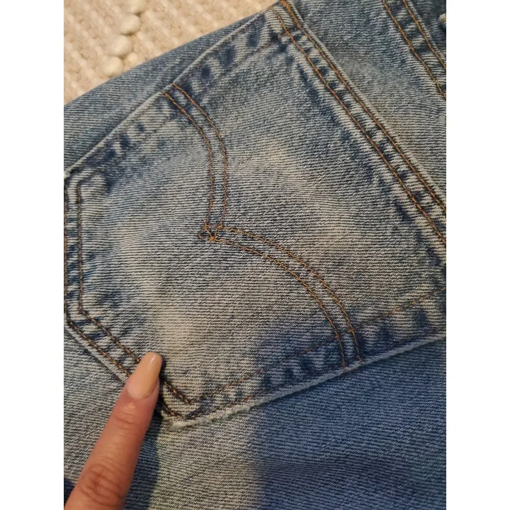 Vintage Levi's 550 Men's Relaxed Fit Jeans Size 34x36